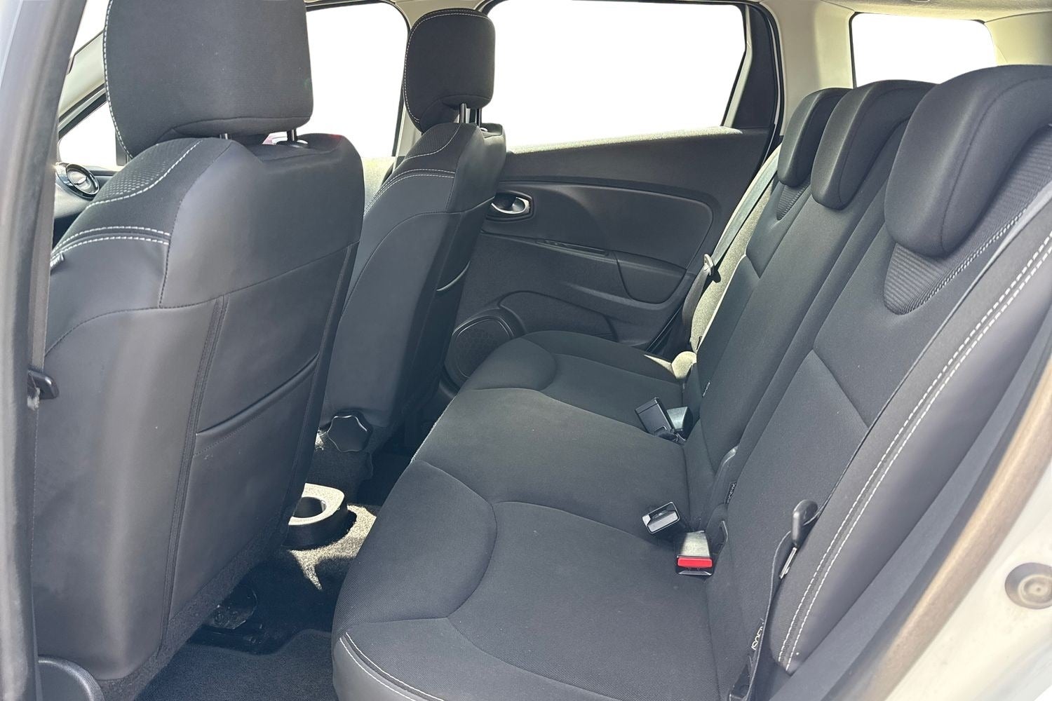 Billede af Renault Clio IV 0,9 TCe 90 Zen Sport Tourer