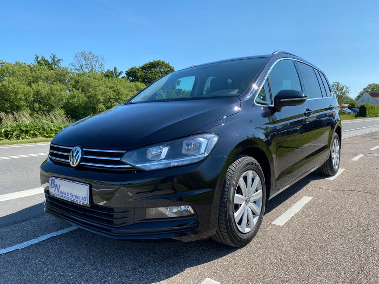 VW Touran TDi 115 Comfortline DSG Van