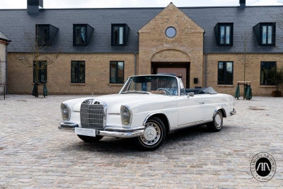 Mercedes 220 SE 2,2 Cabriolet Benzin modelår 1963 km 85000 Hvid, Netop ankommet og under klargøring.