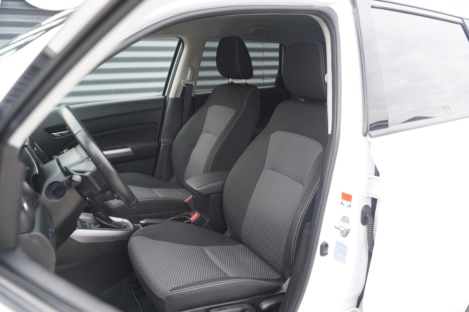 Billede af Suzuki Vitara 1,5 S-Hybrid Active AGS