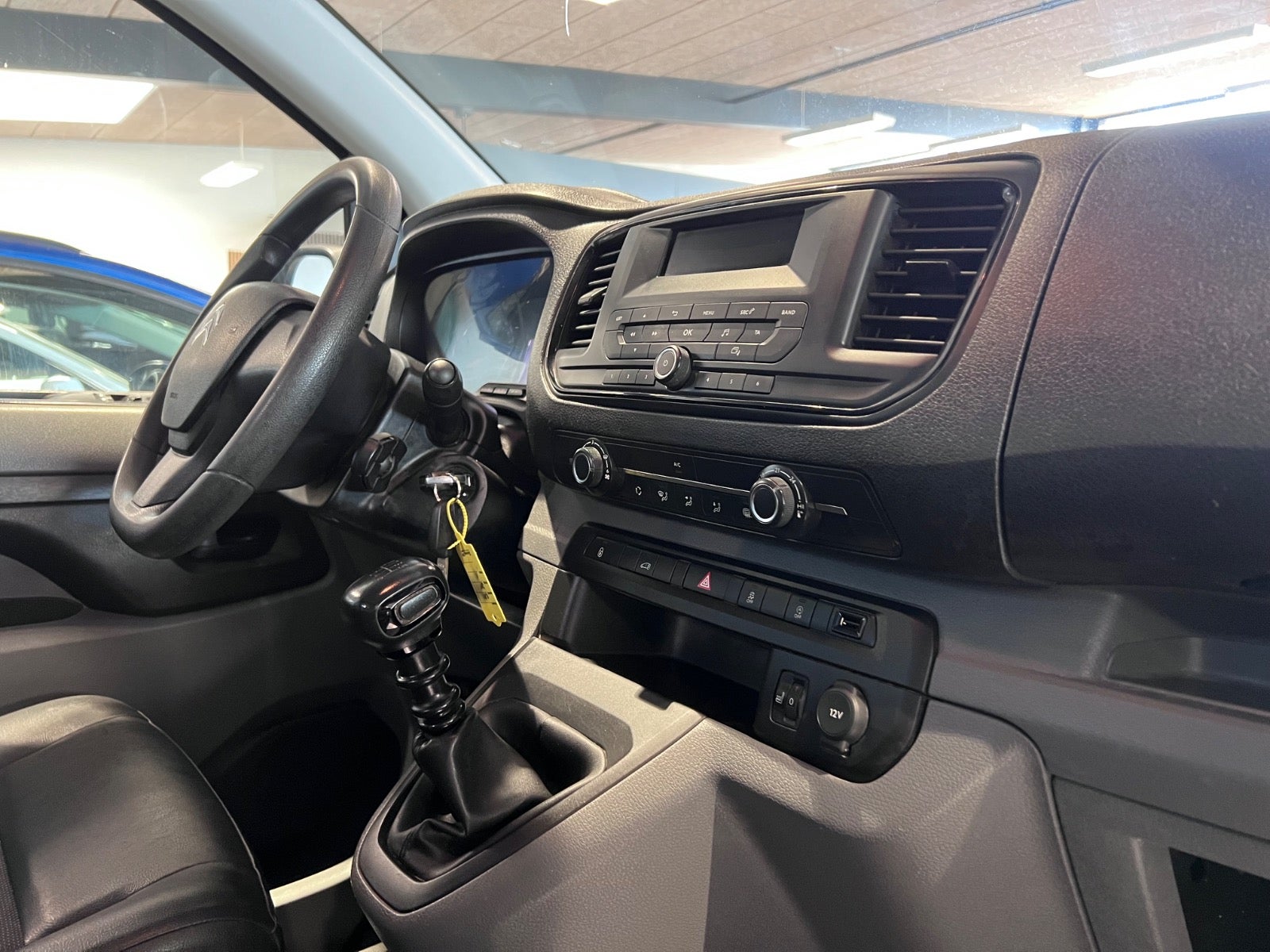 Billede af Citroën Jumpy 1,6 BlueHDi 115 L2N1