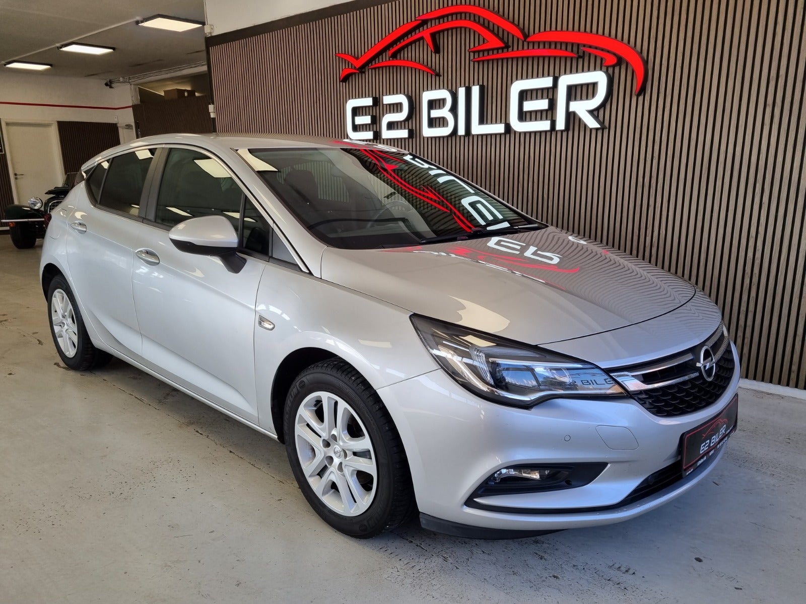 Opel Astra 2016