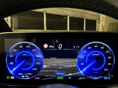 Mercedes EQE350 SUV 4Matic Van