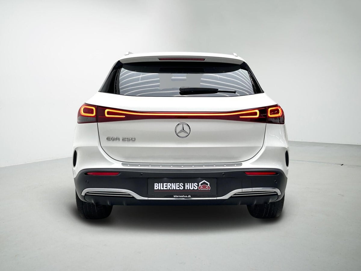 Mercedes EQA250 AMG Line billede 7