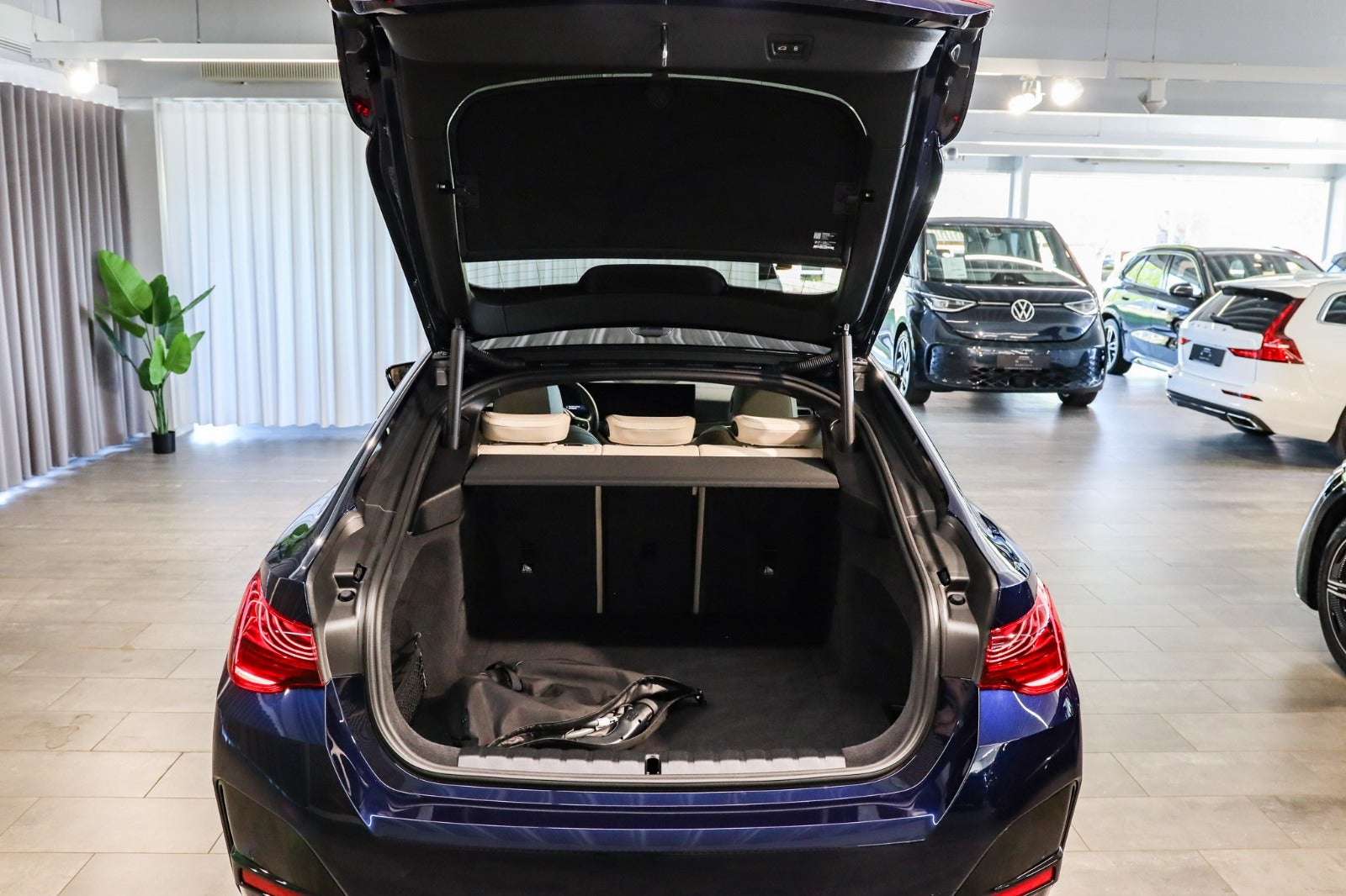 Billede af BMW i4  eDrive40 M-Sport Pro