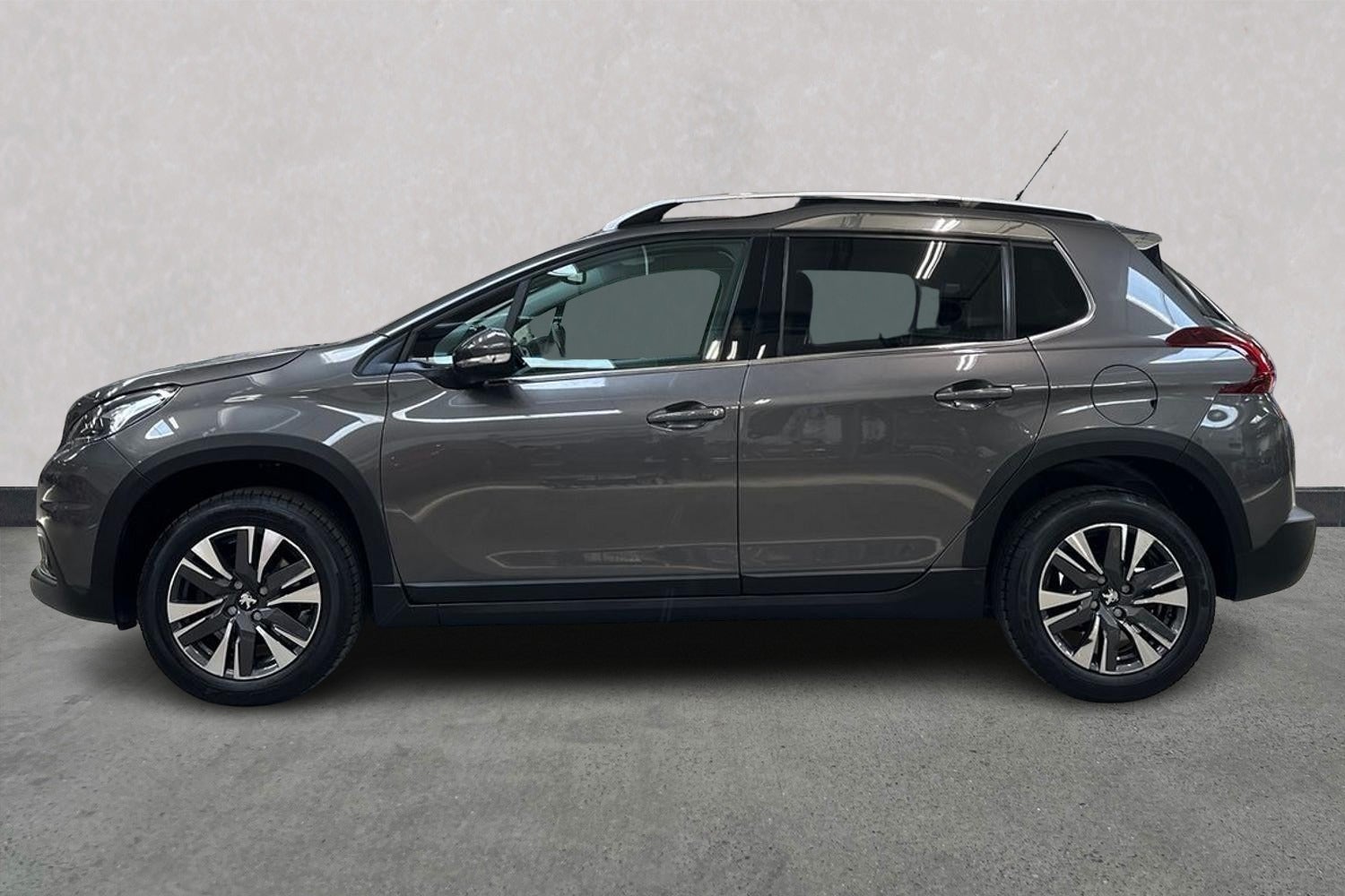 Billede af Peugeot 2008 1,2 e-THP 110 Allure Sky