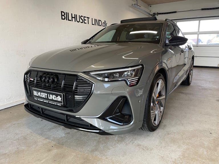Audi e-tron Black Edition S-line Sportback quattro
