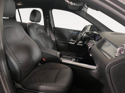 Mercedes EQA250+ Progressive Van