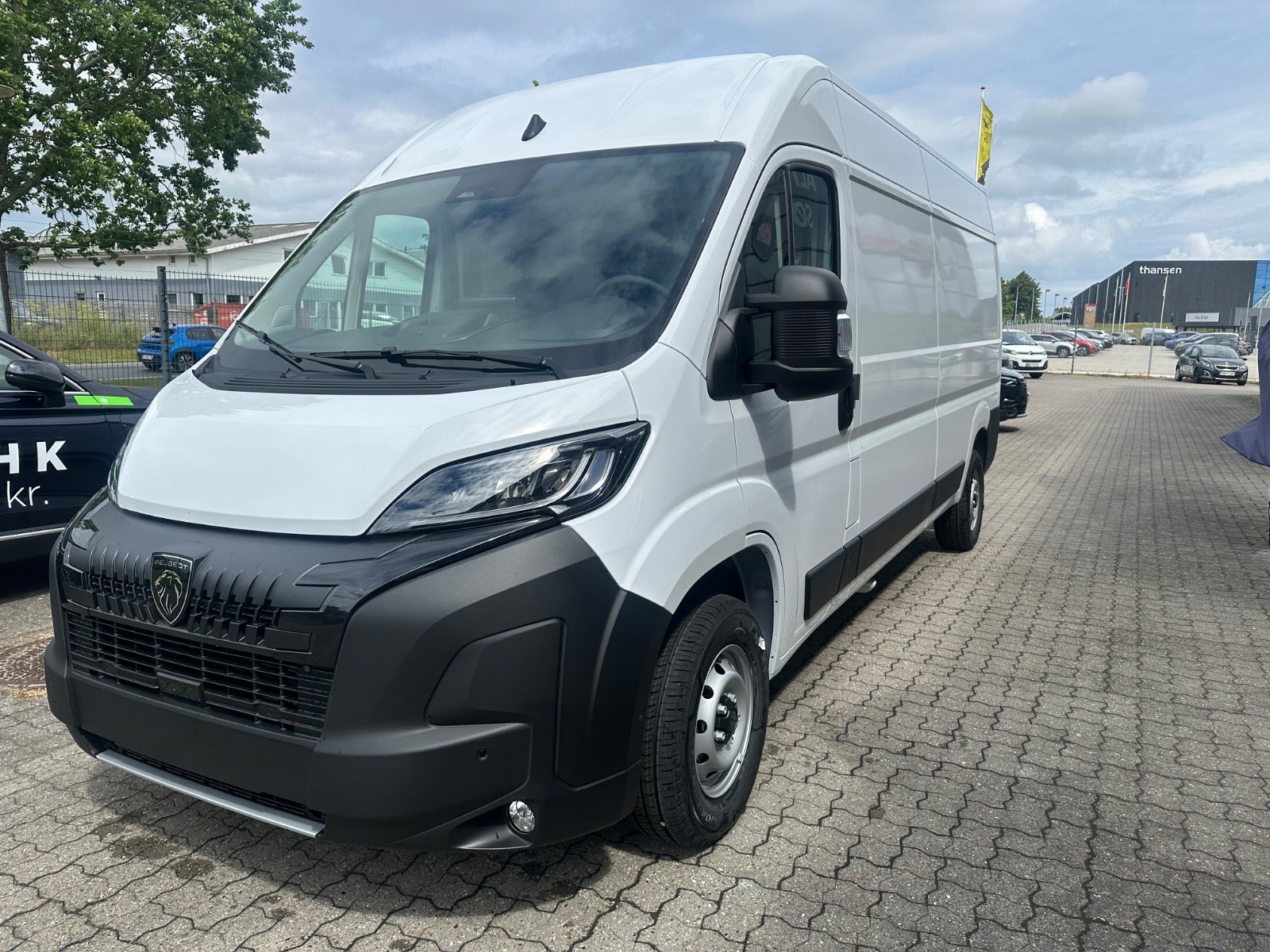 Peugeot Boxer 335 BlueHDi 140 L3 Premium