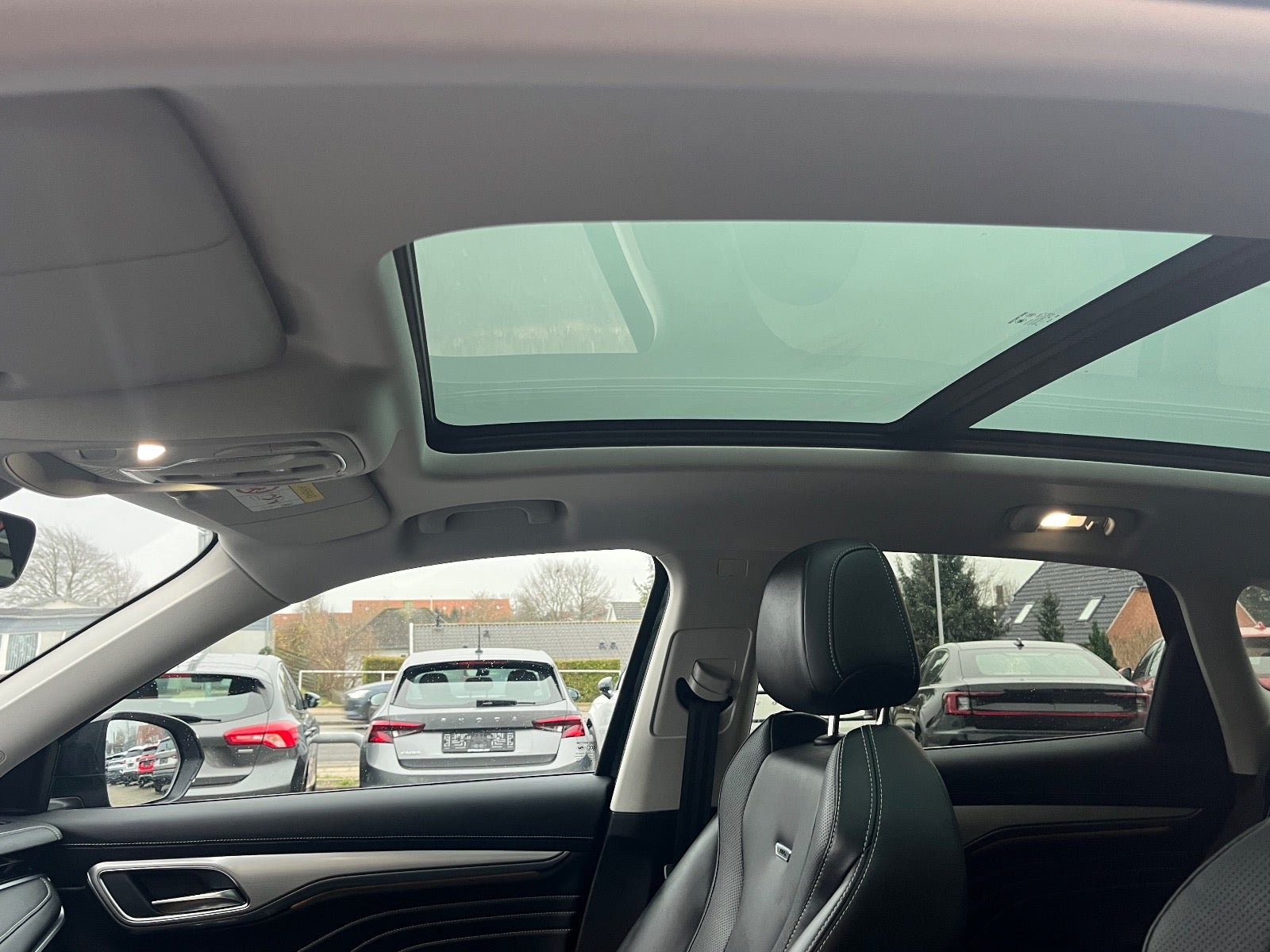 Billede af MG Marvel R  Luxury