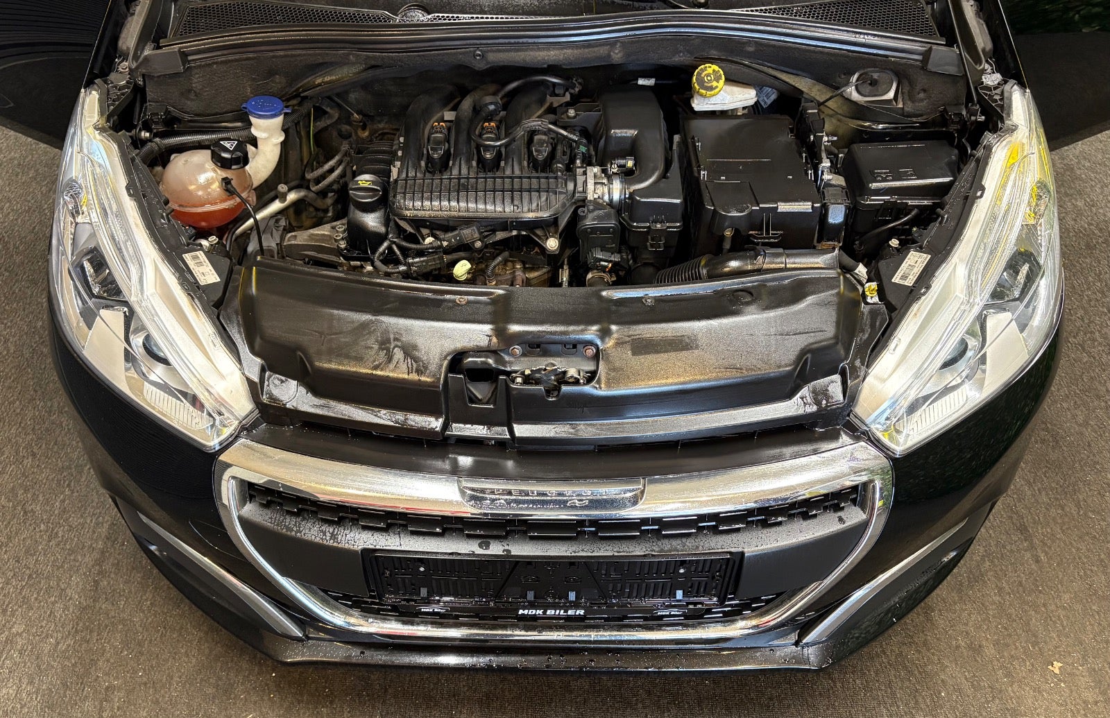 Billede af Peugeot 208 1,2 PureTech 82 Allure Sky