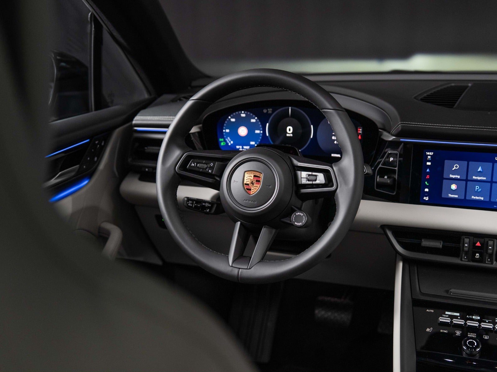 Gallery image 14 of 18