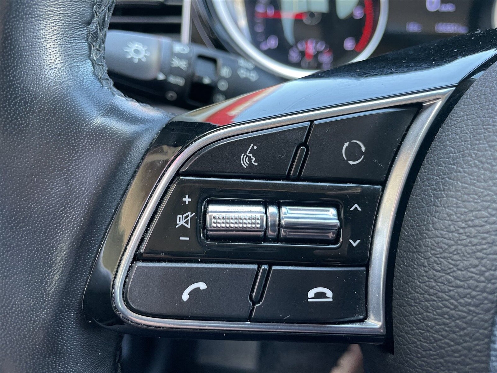 Kia Ceed CRDi 136 Intro Edition SW