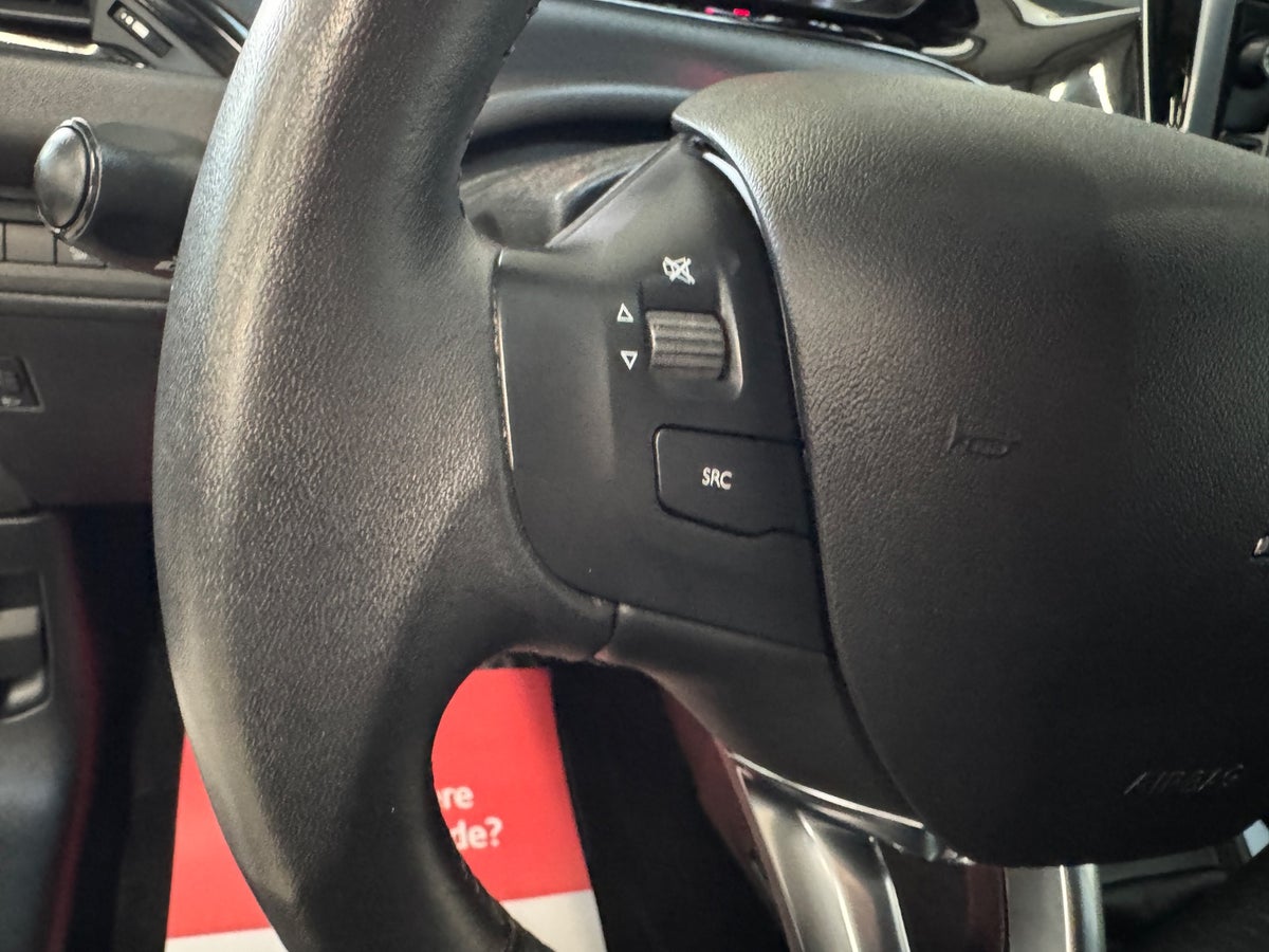 Peugeot 208 PureTech 82 Active