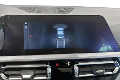 BMW 330i Connected aut.
