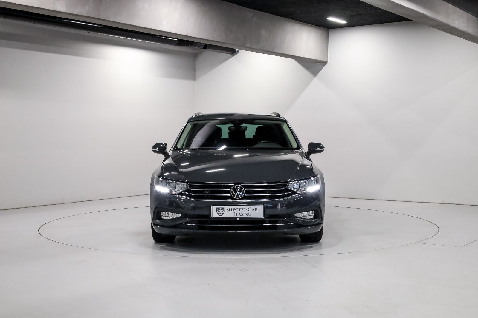 VW Passat 2,0 TDi 150 Business Variant DSG