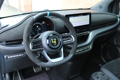 Abarth 500e Scorpionissima