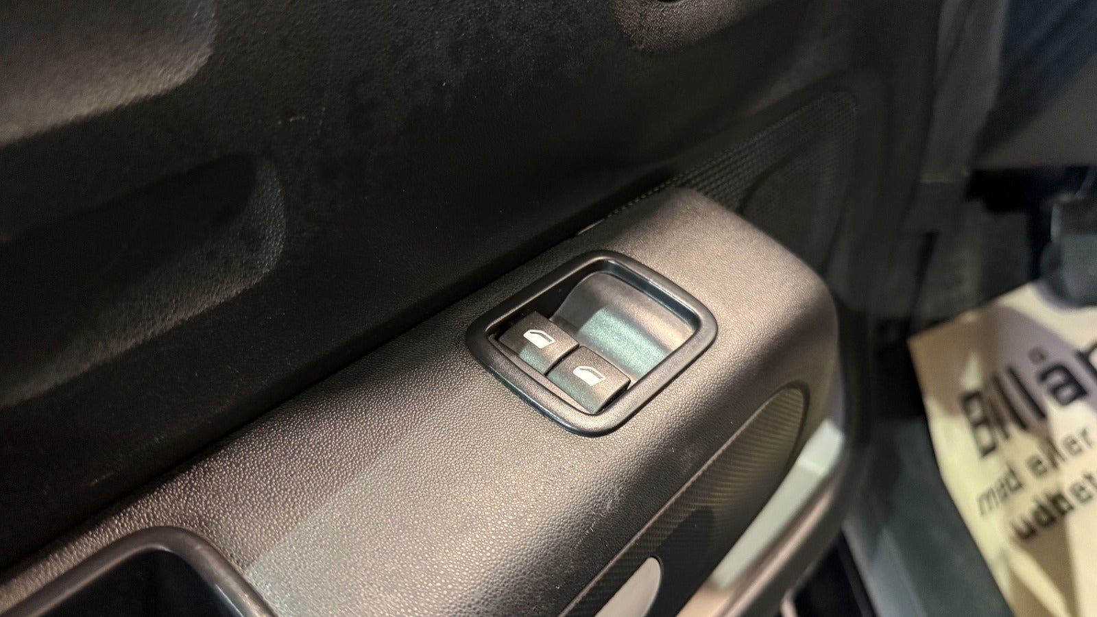 Billede af Citroën C3 1,6 BlueHDi 100 Iconic