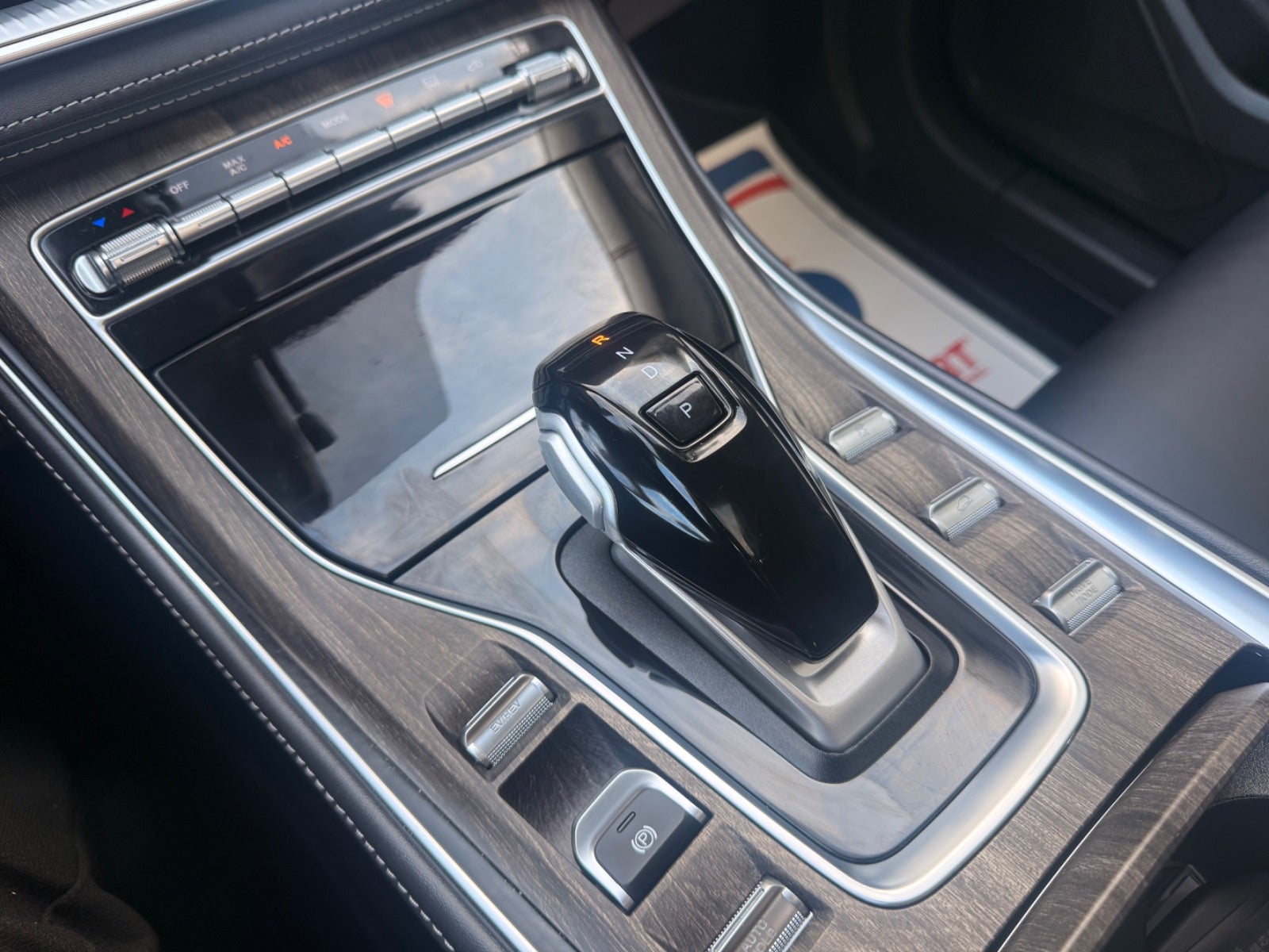 Billede af Navor E5 1,5 PHEV Rock