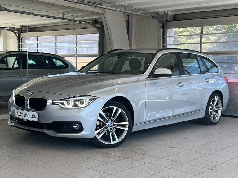 BMW 320i Touring aut.