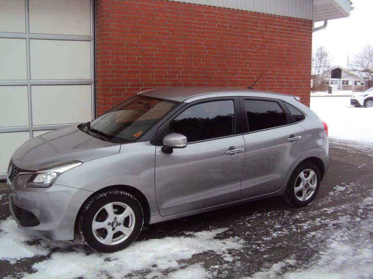 Suzuki Baleno Dualjet Exclusive Hit