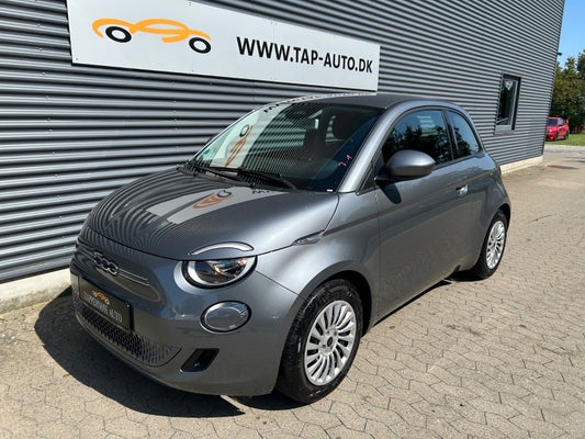 Fiat 500e Action