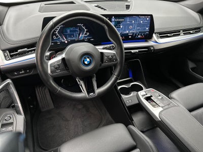 BMW iX1 xDrive30 M-Sport billede 2