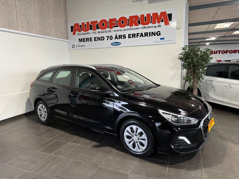 Hyundai i30 T-GDi Life Komfort stc. Van