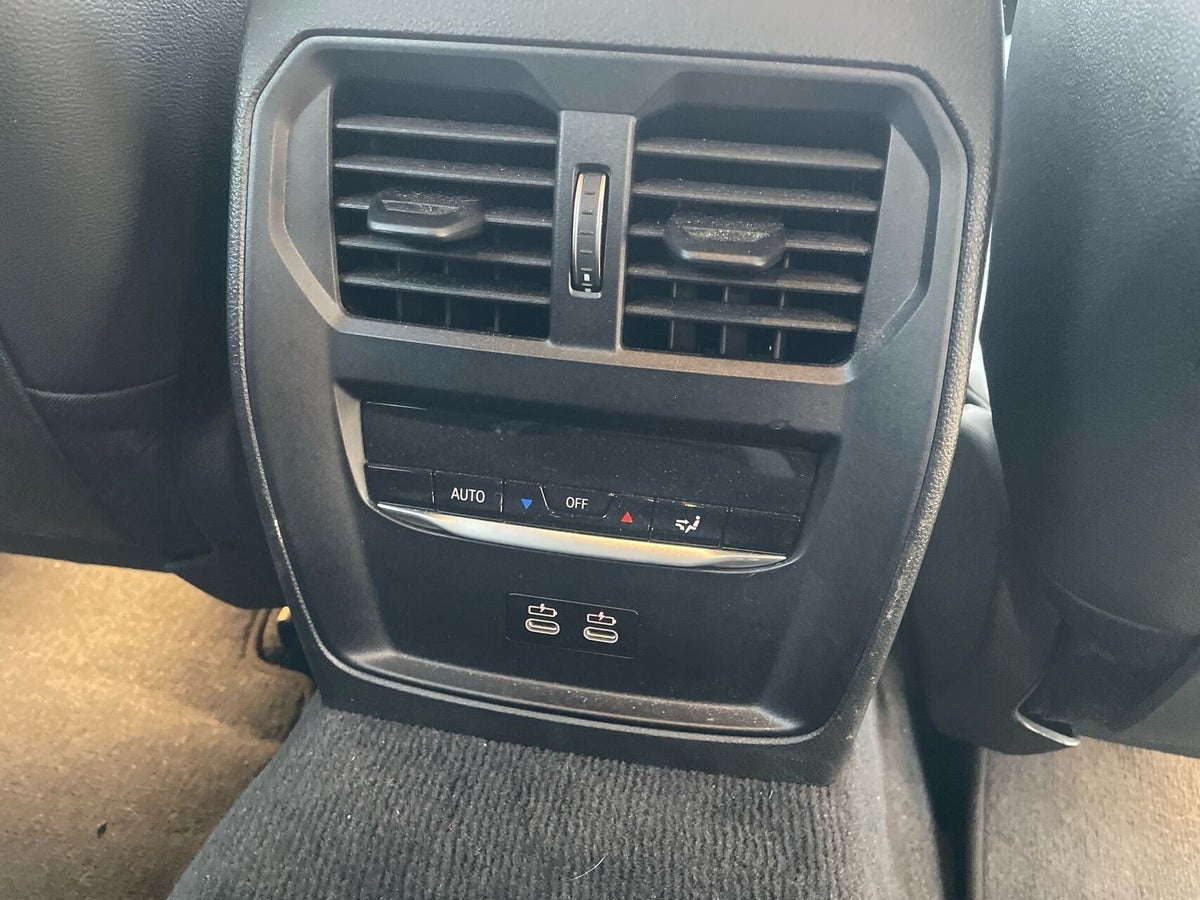 BMW 330e Touring M-Sport aut. billede 21