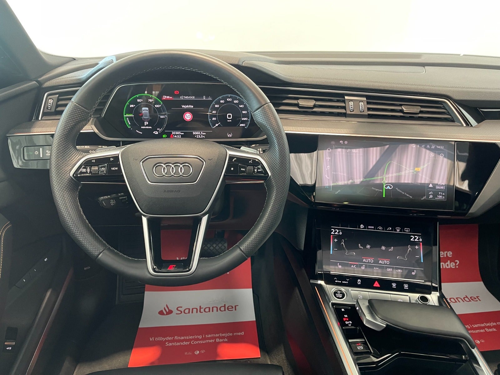 Audi e-tron 2022