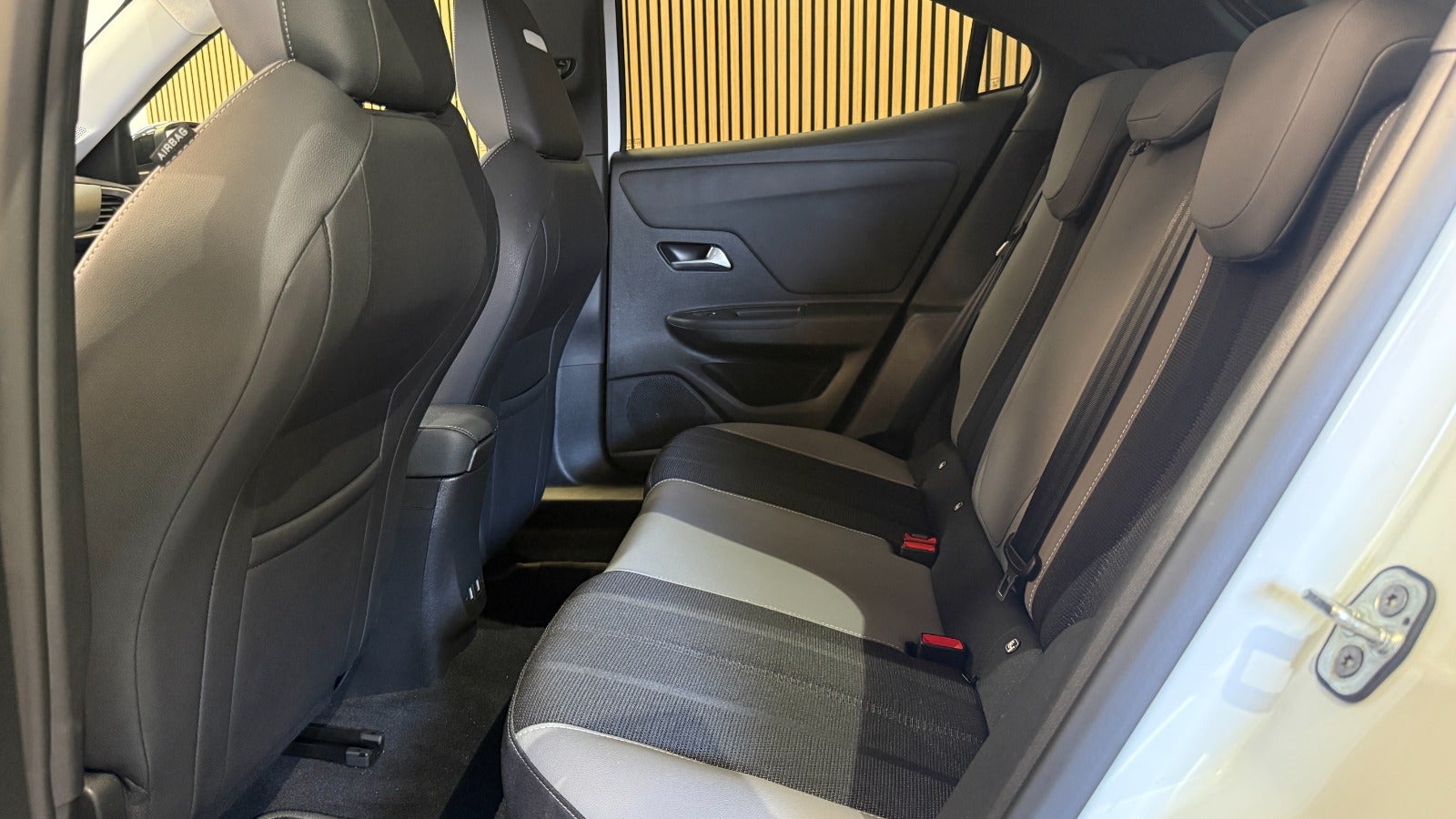 Billede af Opel Mokka-e 50 Elegance