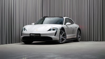 Porsche Taycan 4  Performance+ Cross Turismo 5d