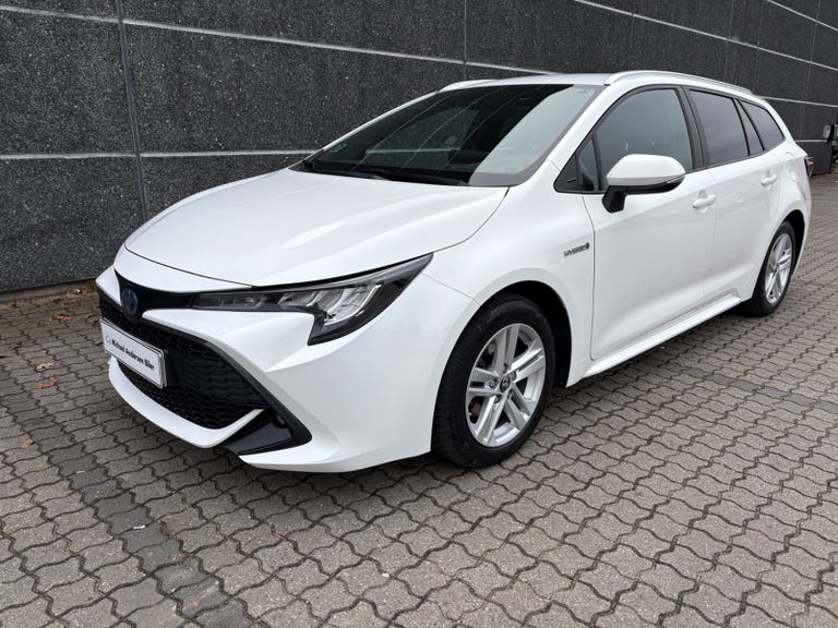 Toyota Corolla Hybrid H3 Business Touring Sports MDS Van