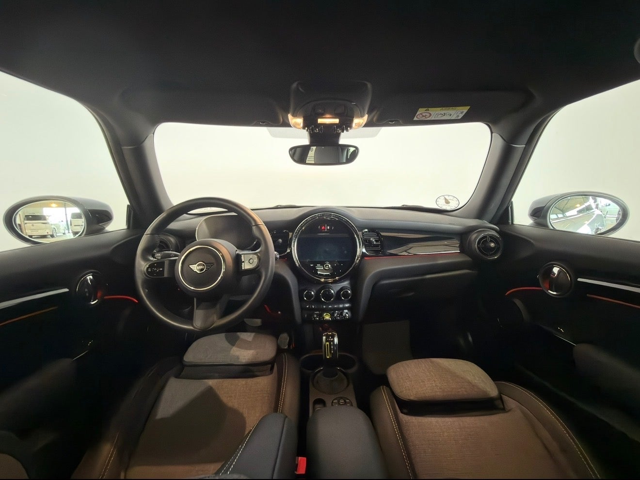 MINI Cooper SE Classic Trim