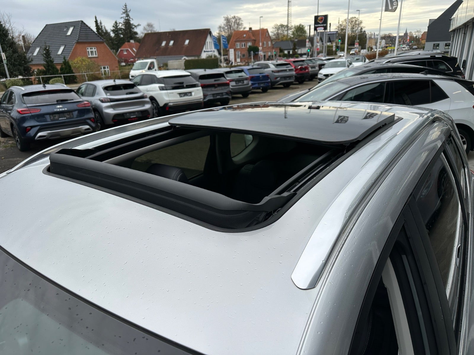 Billede af Maxus Euniq6 70 