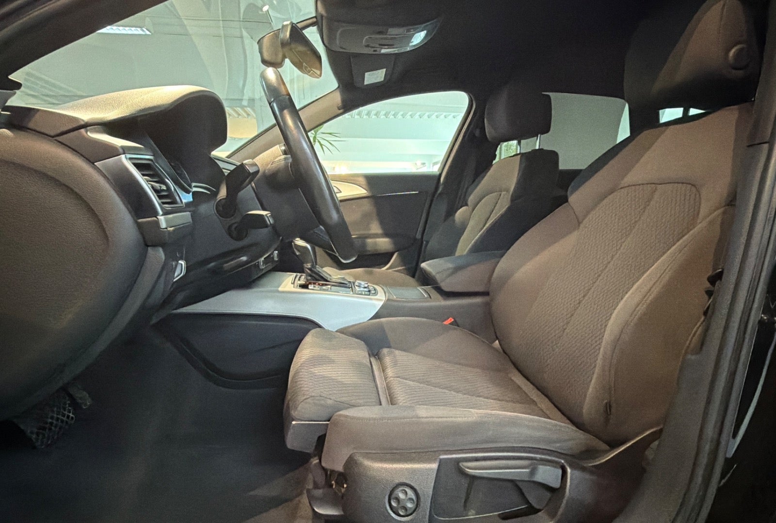 Billede af Audi A6 2,0 TDi 190 S-line Avant S-tr.