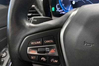 BMW 330e Touring Sport Line aut.