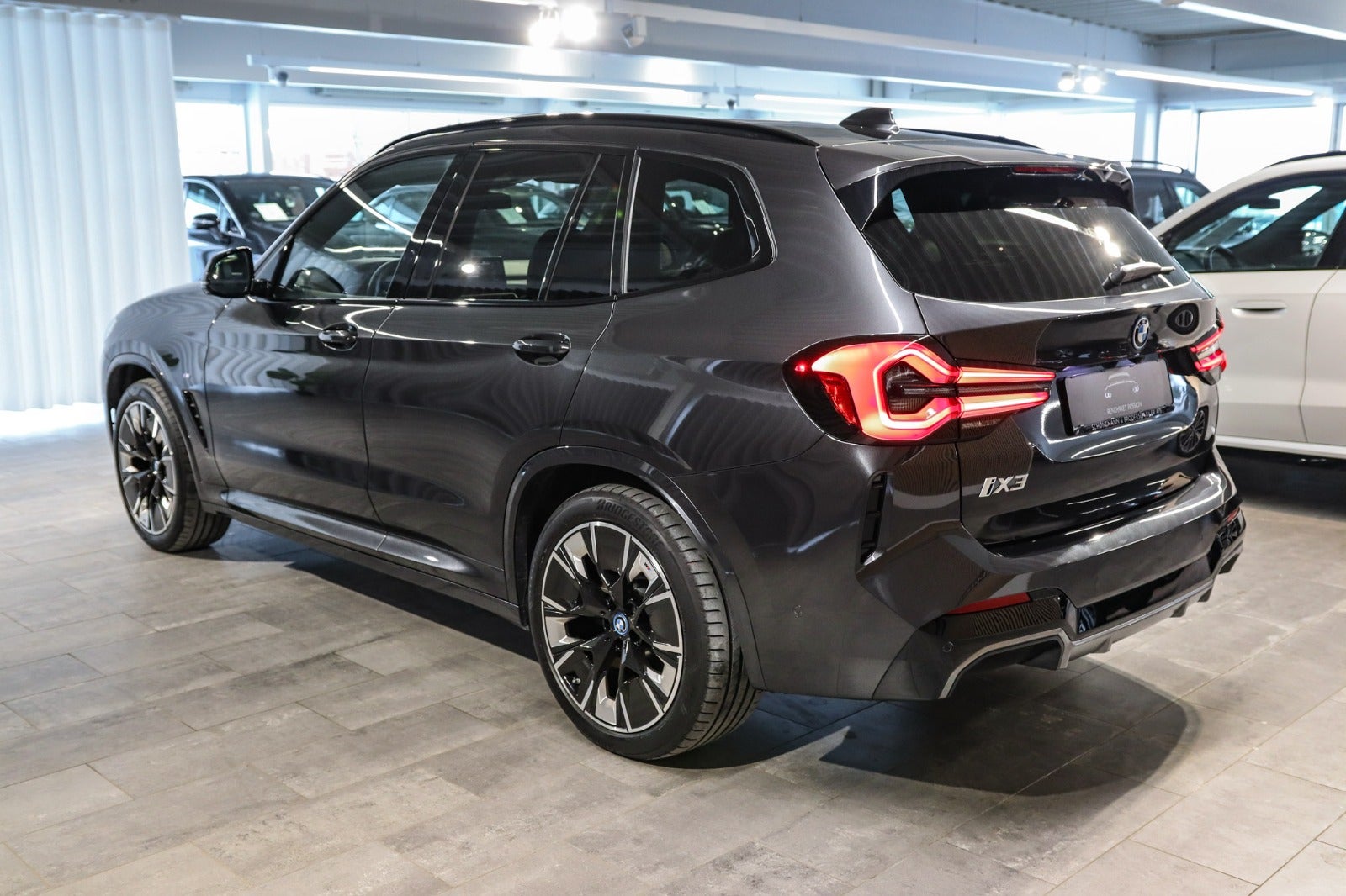 Billede af BMW iX3 Charged Plus M-Sport