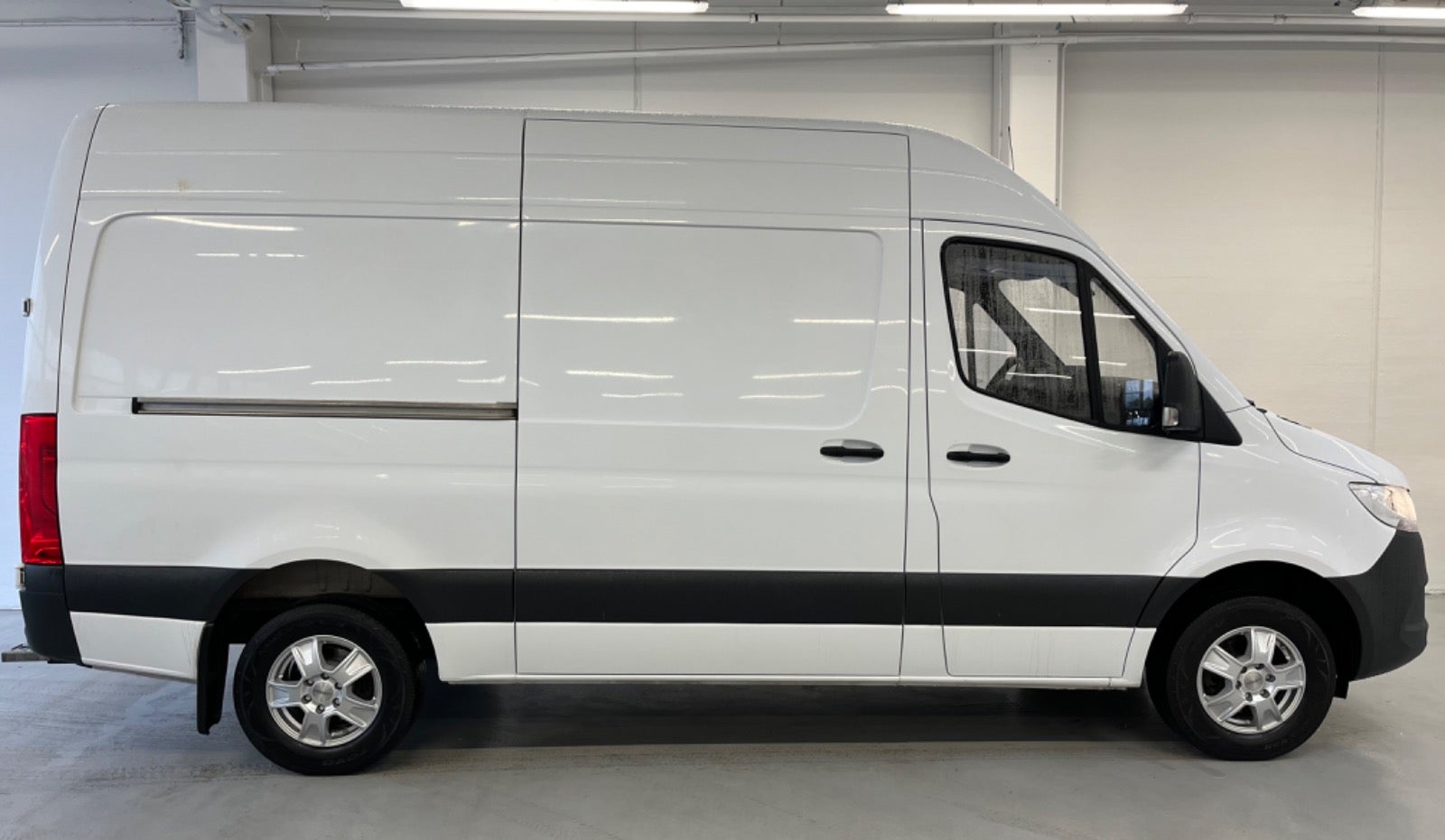 Billede af Mercedes Sprinter 317 2,0 CDi A2 Kassevogn aut. RWD