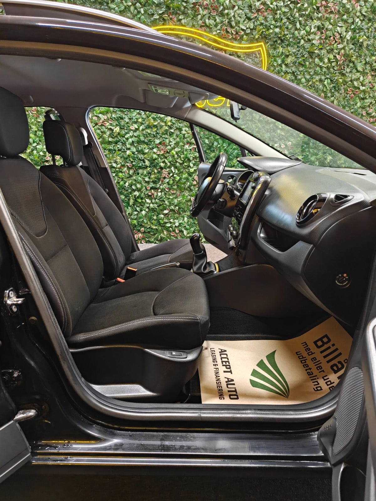 Billede af Renault Clio IV 0,9 TCe 90 Dynamique Sport Tourer