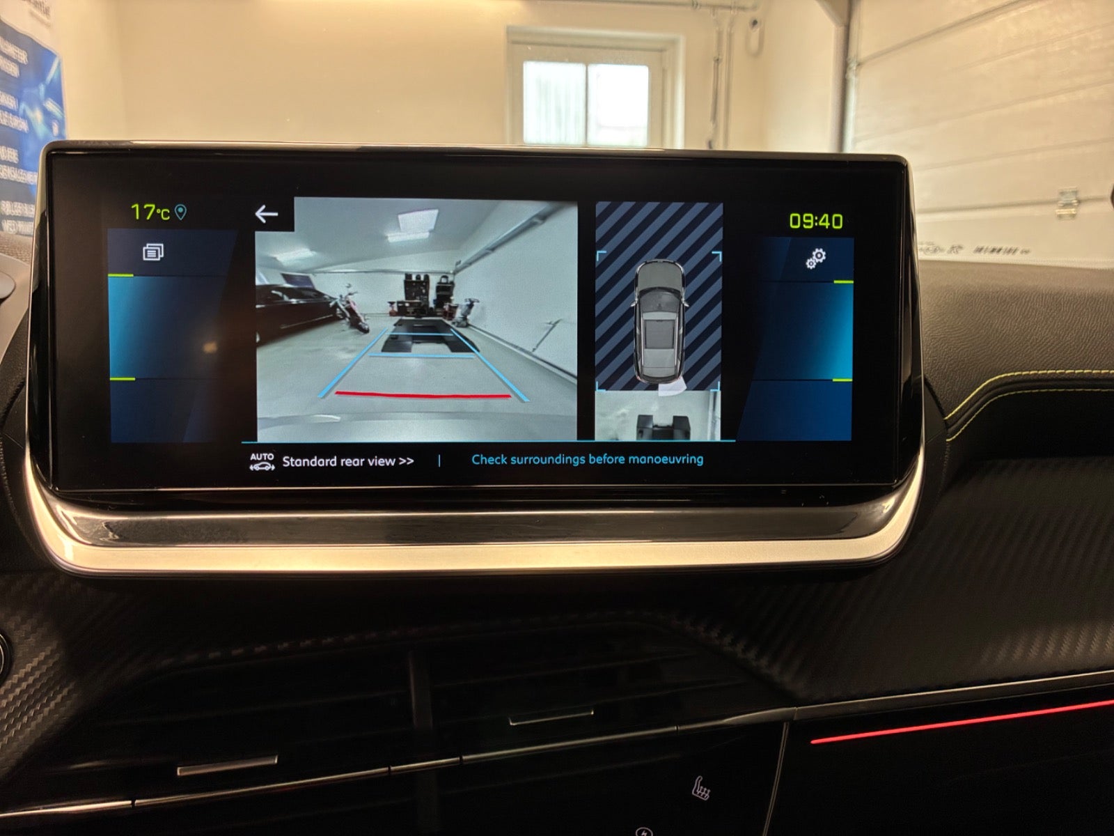 Billede af Peugeot e-2008 50 GT Sky