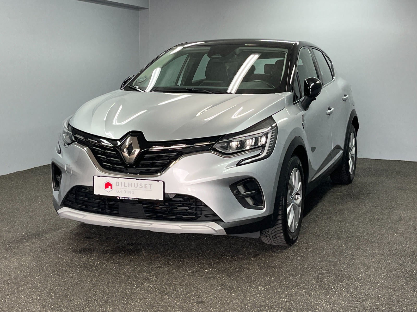 Billede af Renault Captur 1,6 E-Tech Intens
