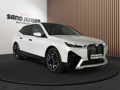 BMW iX xDrive50 Supercharged