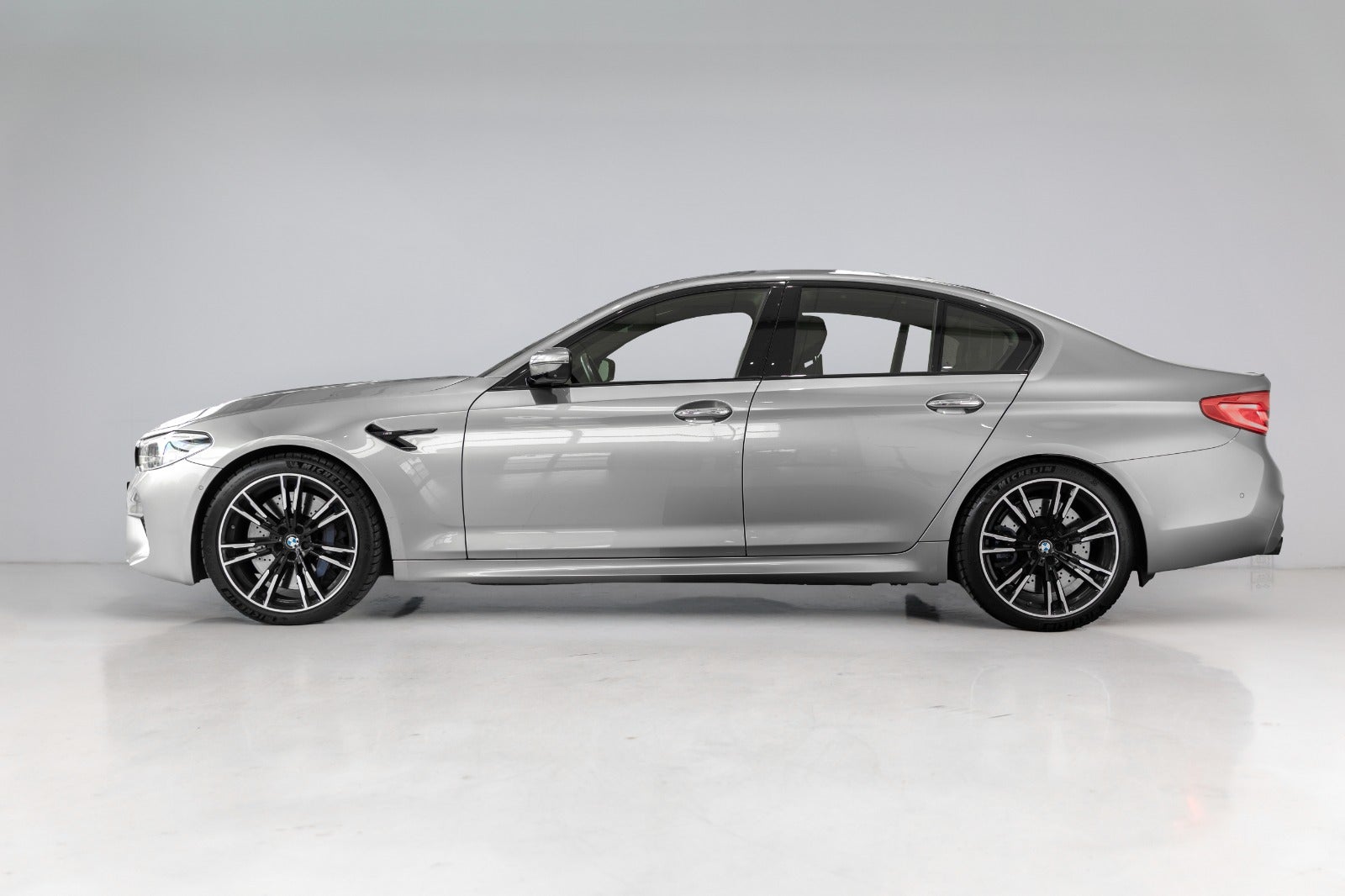 BMW M5 4,4 xDrive aut.