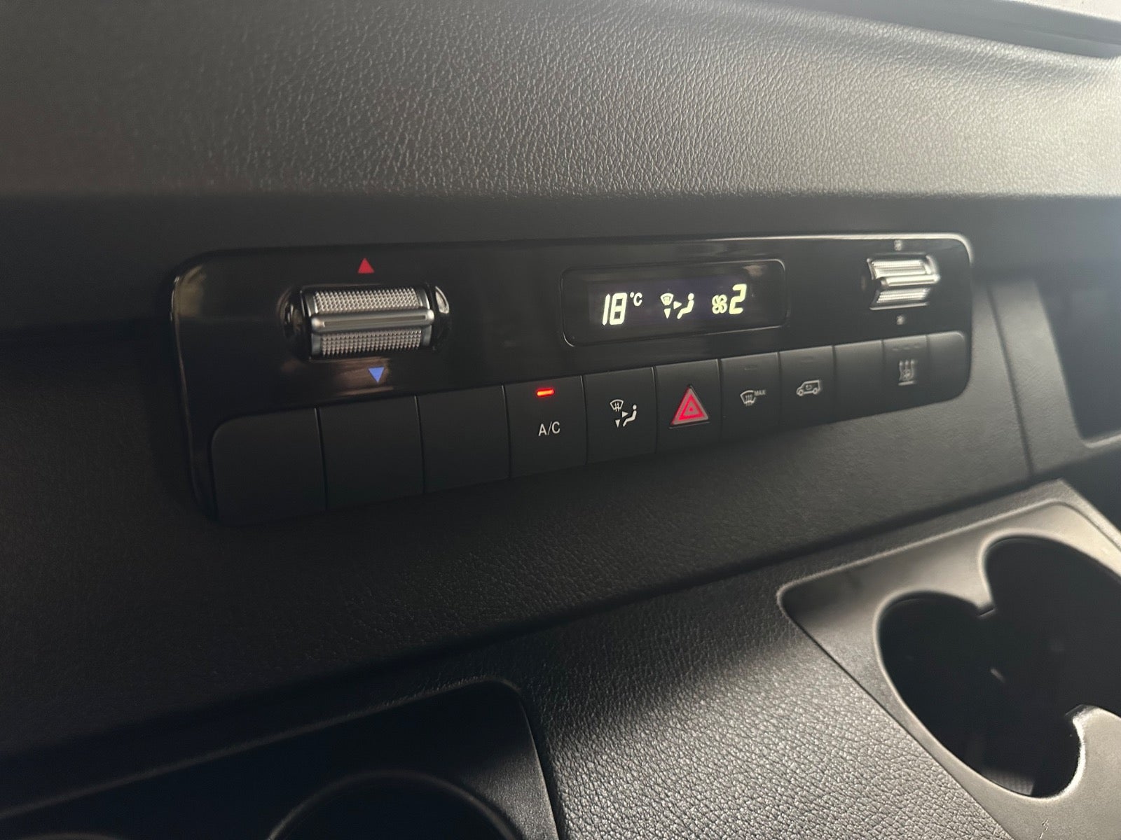 Billede af Mercedes Sprinter 317 2,0 CDi A2 Kassevogn aut. RWD