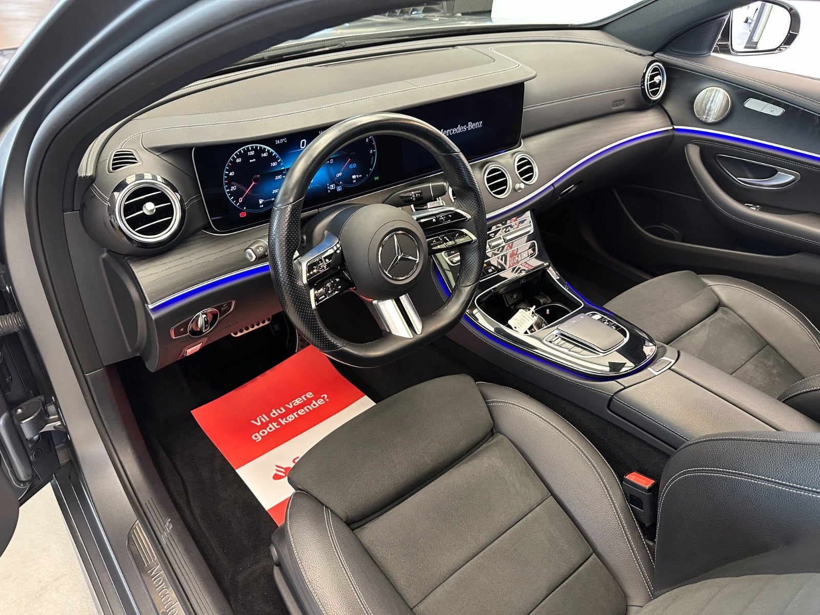 Billede af Mercedes E300 de 2,0 AMG Line stc. aut. 4Matic
