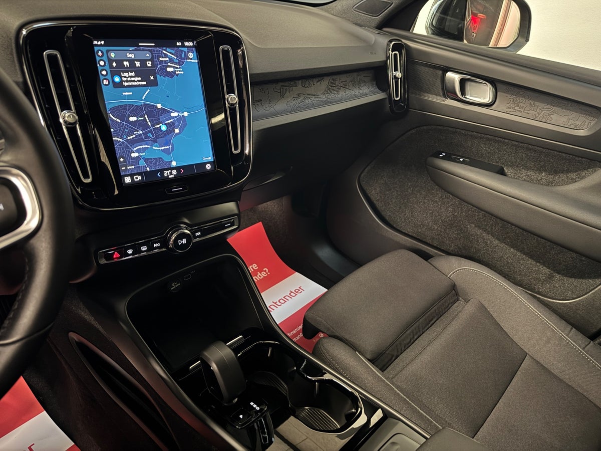 Volvo C40 P6 ReCharge Core