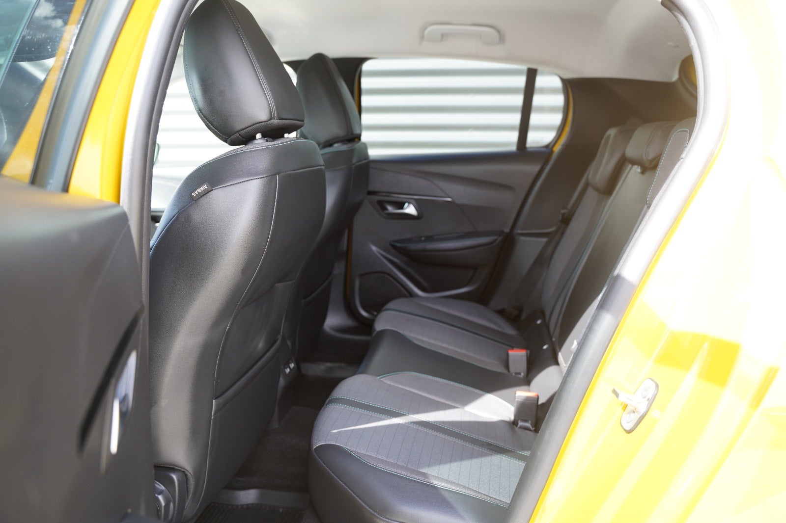 Billede af Peugeot 208 1,2 PureTech 100 Platin Pack