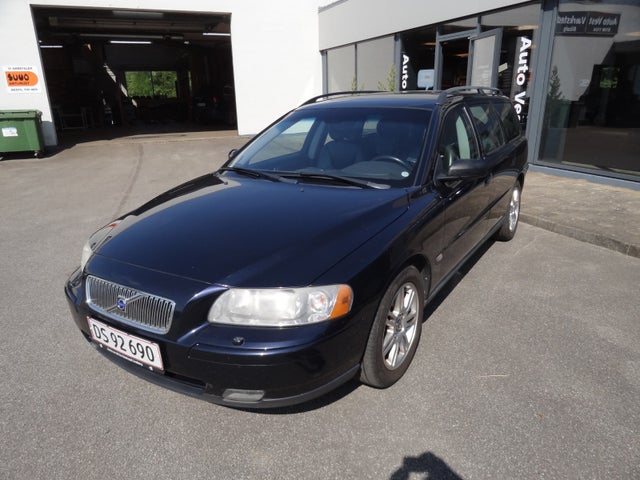 Volvo V70 2,4 170 aut.