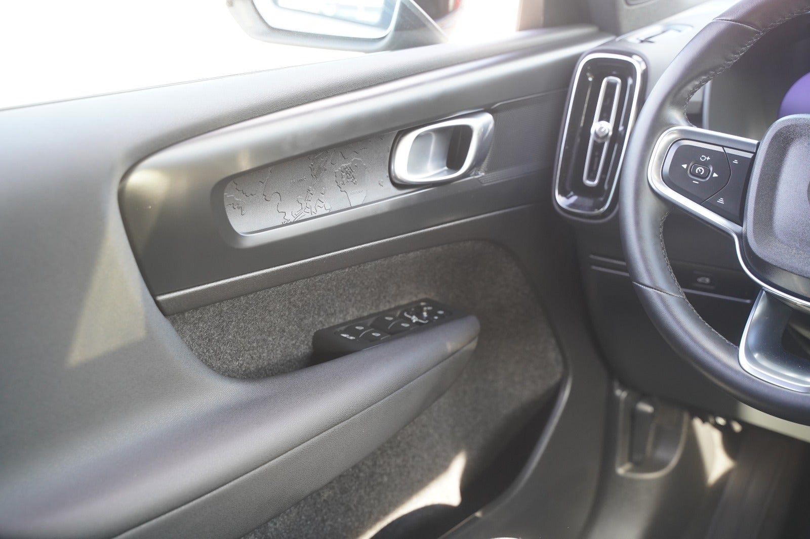 Billede af Volvo XC40  P6 ReCharge Core